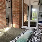 Fancy Apartment Near Manufaktura In Center Of Lodz
