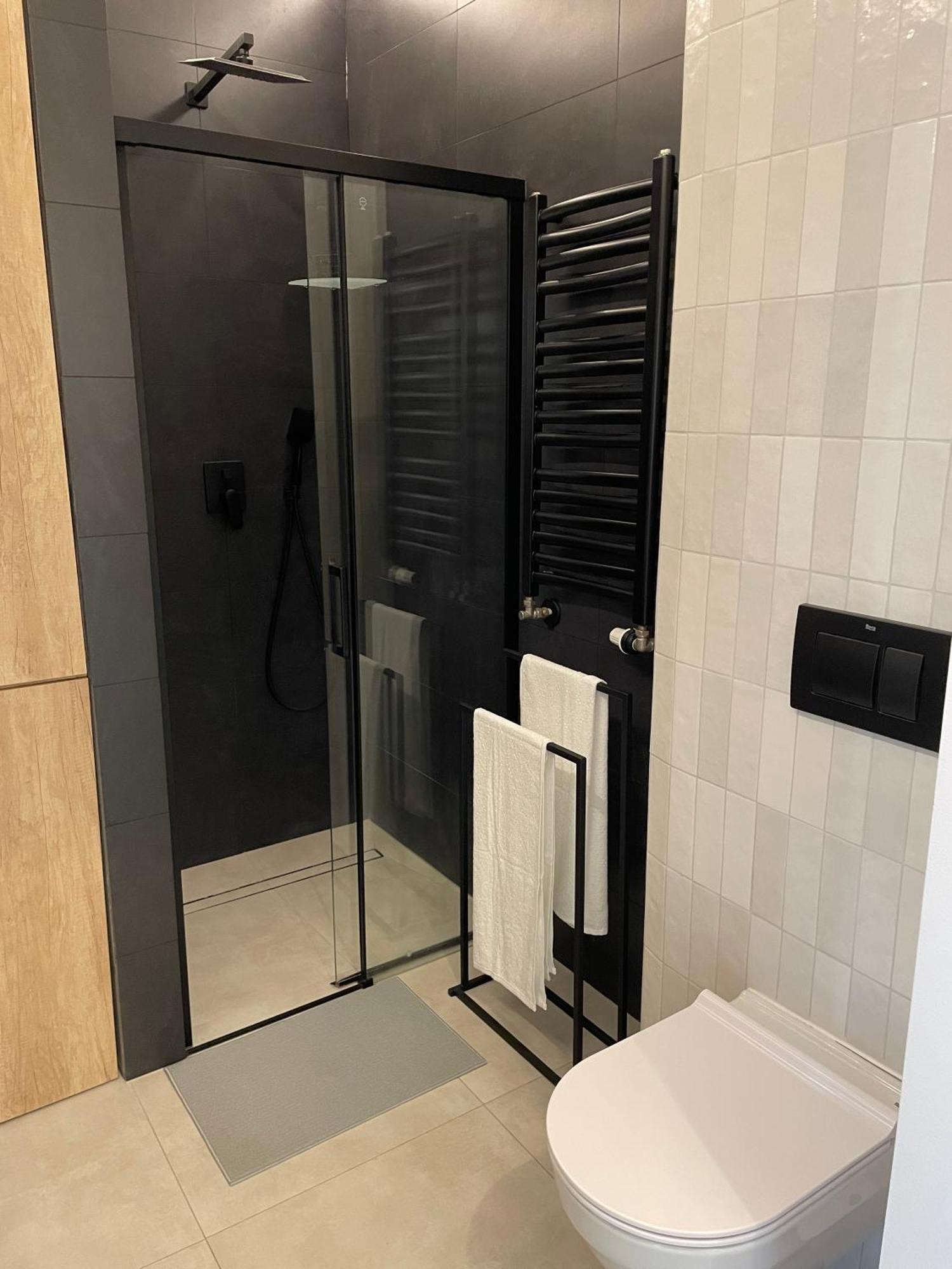 Fancy Near Manufaktura In Center Of Apartment *